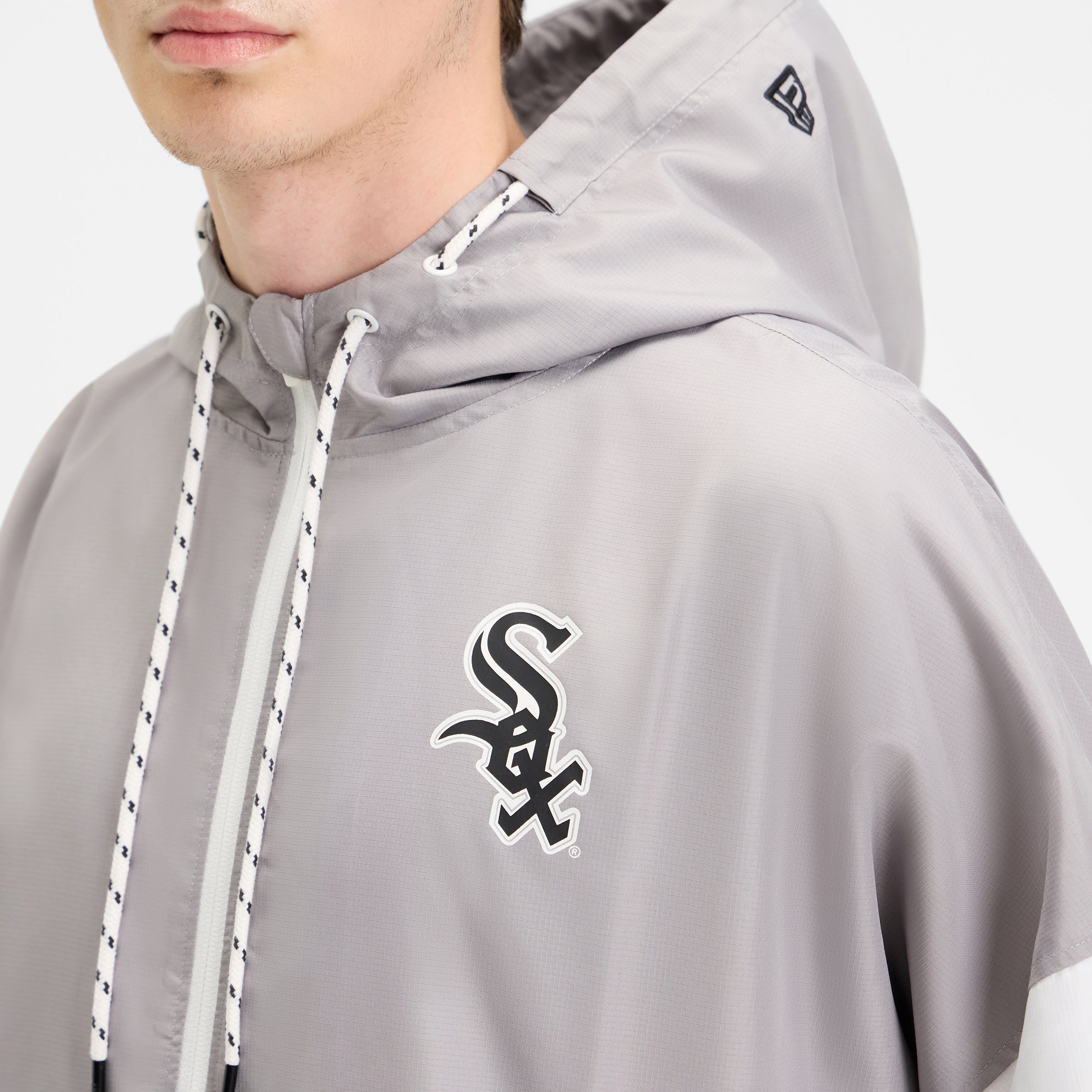 Atlanta Braves Leisure Windbreaker